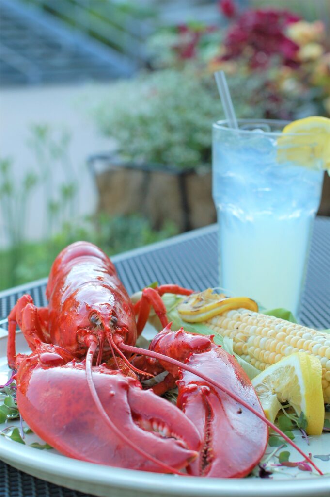 Join us for a Special Lobster Night at Hogan's Pub this Saturday
